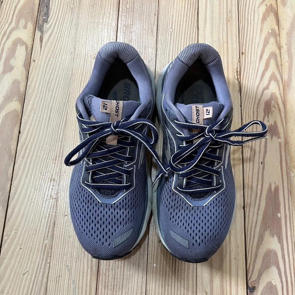 Brooks Ghost 12 Running Shoes Womens 7.5 Purple Gray Mesh DNA LOFT Sneakers